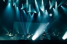 indigo la End「藍」の様子。（撮影：鳥居洋介 / 横山マサト）