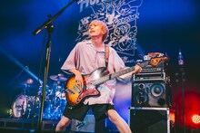 でらし（B, Cho / ハンブレッダーズ）（撮影：タマイシンゴ）