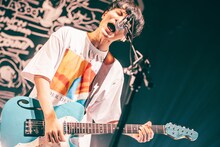 ムツムロアキラ（Vo, G / ハンブレッダーズ）（撮影：タマイシンゴ）