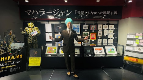 マハラージャンイラスト展「音楽にしなかった風景」の様子。