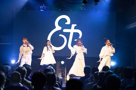 et-アンド-「treat tour 2022」ファイナル公演の様子。（写真提供：エイベックス）