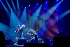 玉置浩二、ソロシンガーとしての35年の歩みと音楽に向き合う変わらぬ姿勢を証明したツアーファイナル