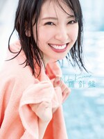 金村美玖（日向坂46）1st写真集「羅針盤」表紙（Loppi・HMV版）（撮影：佐藤佑一）