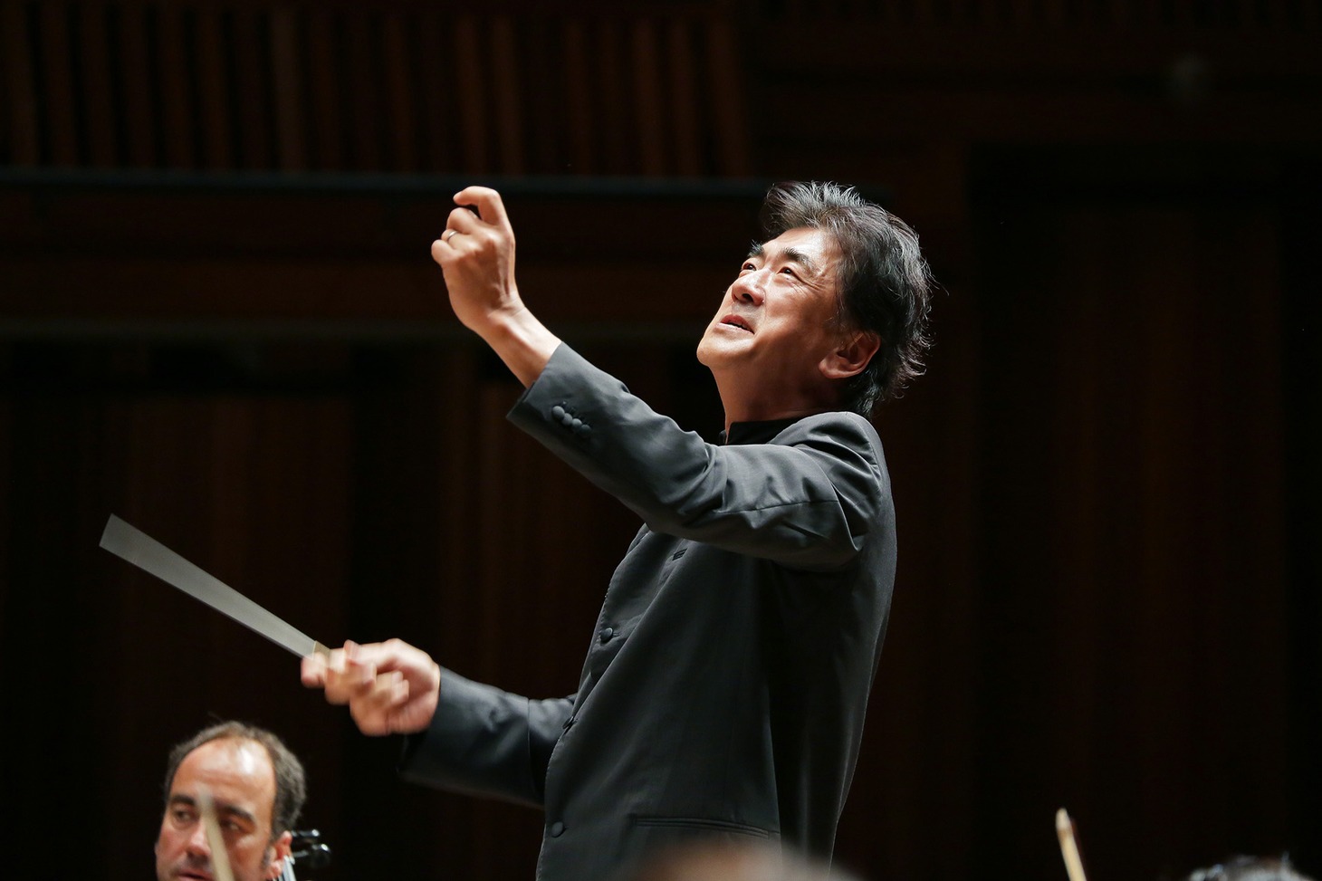 佐渡裕（Photo by Takashi Iijima）