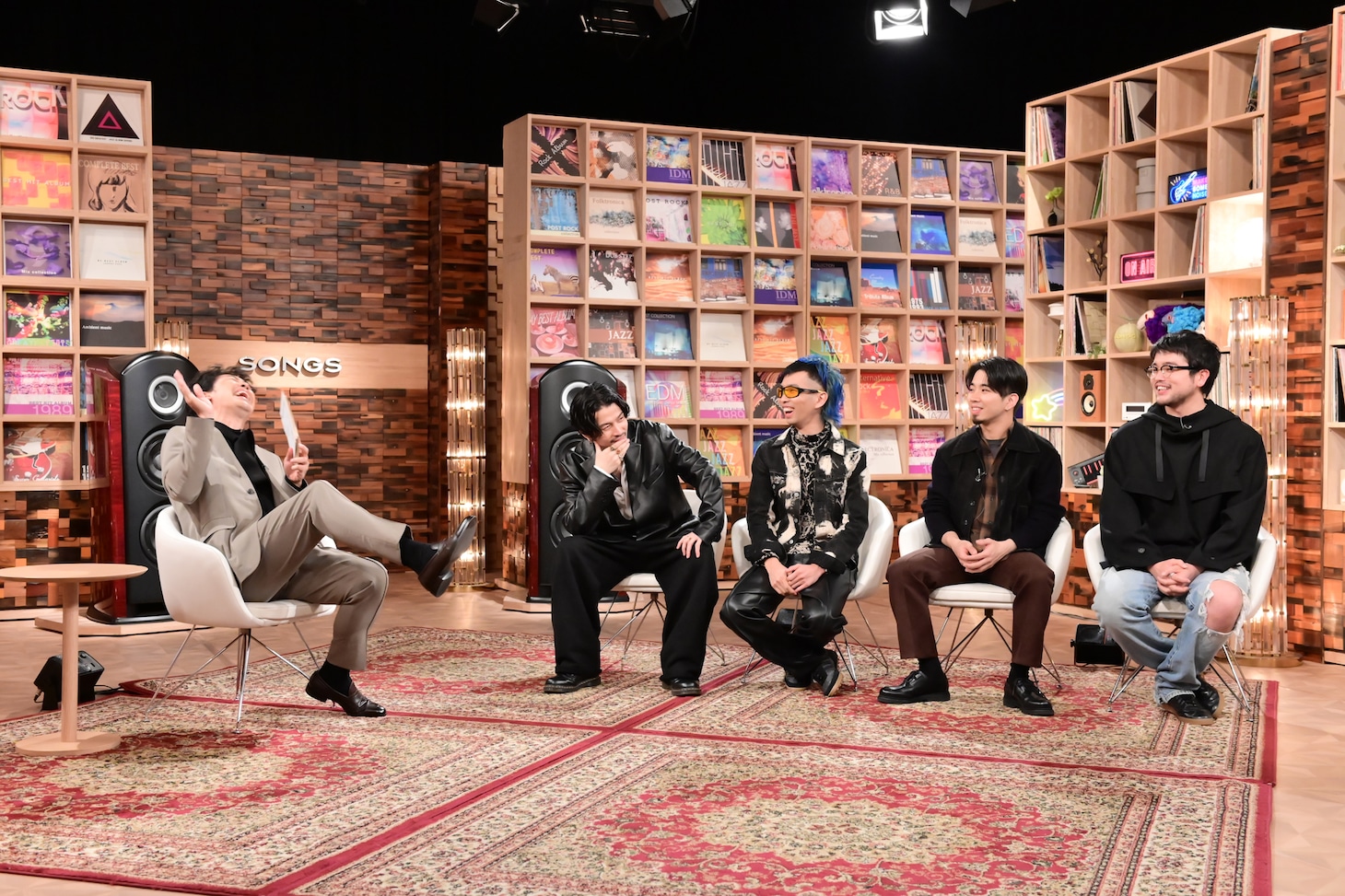 大泉洋とKing Gnu。（写真提供：NHK）