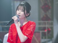 「新・乃木坂スター誕生！ 第1巻」より。(c)「新・乃木坂スター誕生！」製作委員会