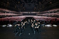 THE BOYZ（撮影：小境勝巳）