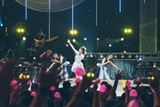 麻倉もも「LAWSON presents 麻倉もも Live Tour 2022 “Piacere!”」東京・中野サンプラザホール公演の様子。(撮影:大庭元)
