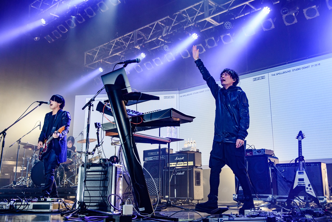THE SPELLBOUND「A DEDICATED CHAPTER TO STUDIO COAST AND YOU」の様子。