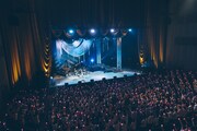 麻倉もも「LAWSON presents 麻倉もも Live Tour 2022 “Piacere!”」東京・中野サンプラザホール公演の様子。(撮影:大庭元)