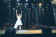 麻倉もも「LAWSON presents 麻倉もも Live Tour 2022 “Piacere!”」東京・中野サンプラザホール公演の様子。(撮影:大庭元)