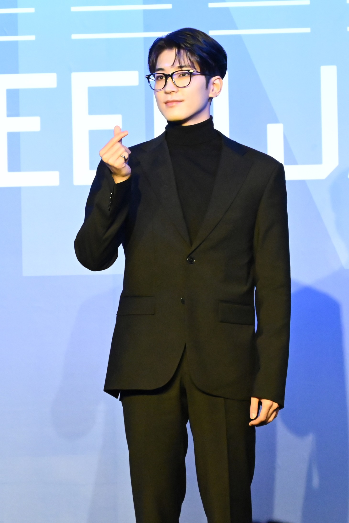 WONWOO