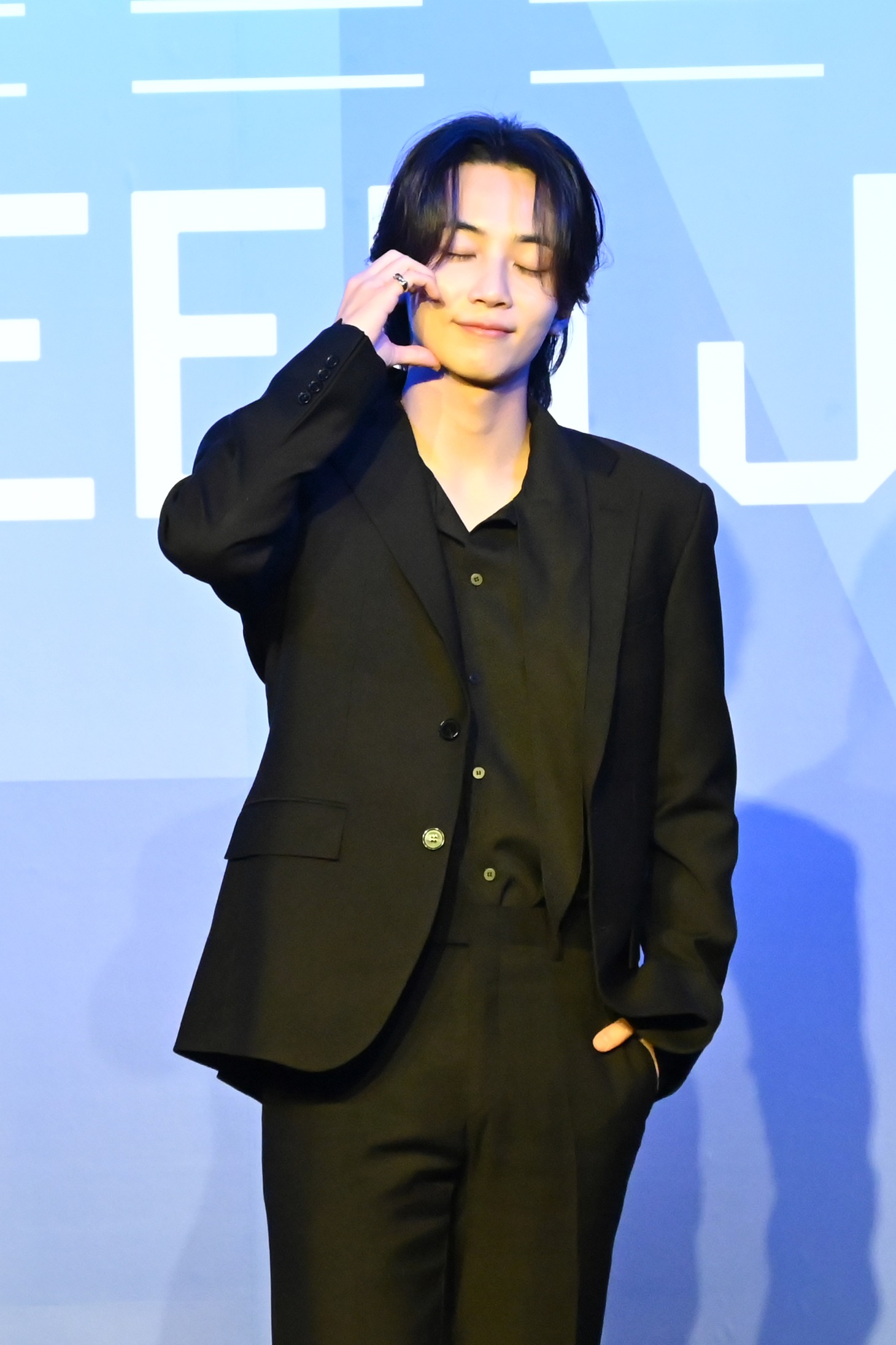 JEONGHAN