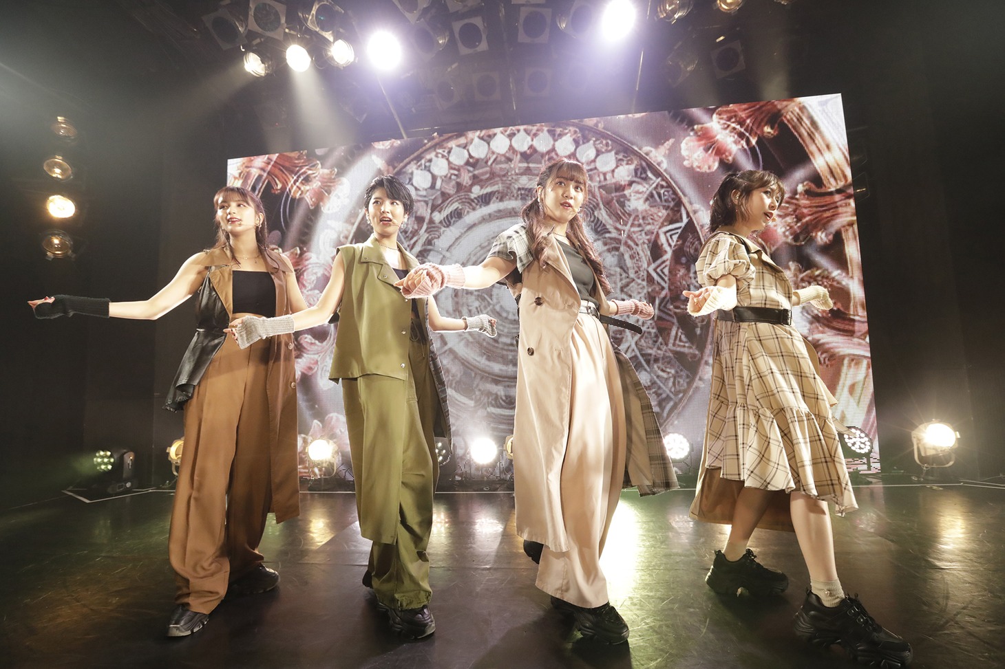 AMEFURASSHI「FALL IN LOVE TOUR 2022」ファイナル公演の様子。