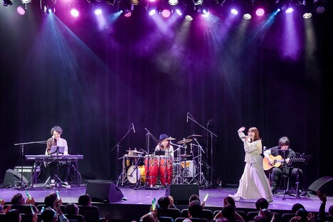 Nao☆「“YATTOKOSA LIVE”～東京編～」の様子。