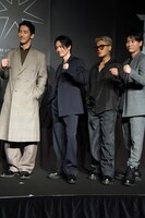 左から小林直己、今市隆二、ELLY、山下健二郎。
