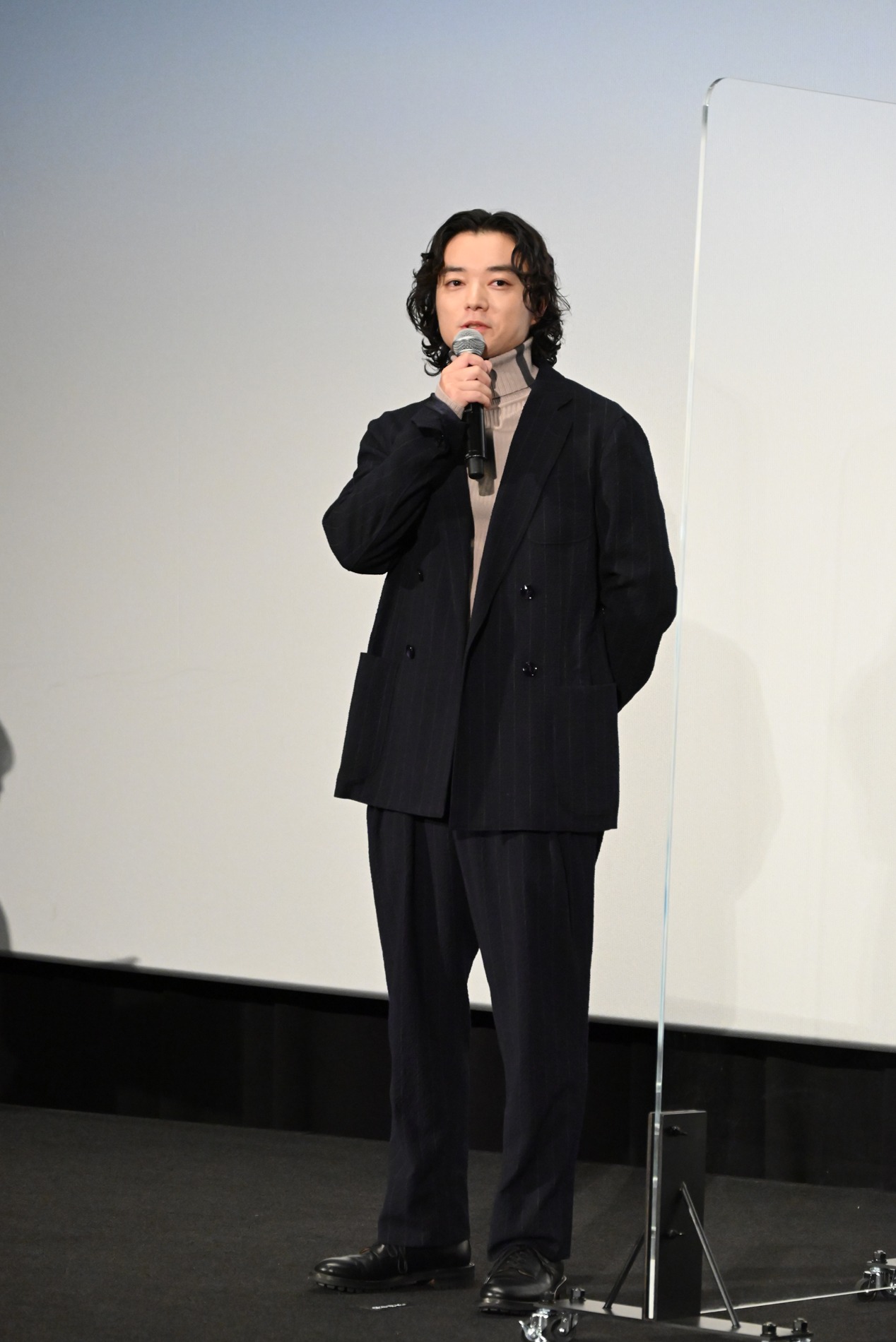 染谷将太