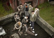 「ISOLATED」コンセプトの &TEAM。(C)HYBE LABELS JAPAN