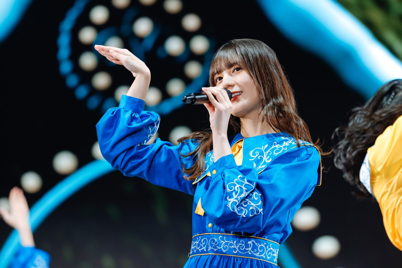 小坂菜緒　日向坂46 Happy Magical Tour生写真　直筆 小坂菜緒 日向坂46 Happy Magical Tour 衣装 生写真｜Yahoo