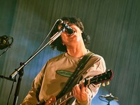 はっとり（Vo, G）（撮影：酒井ダイスケ）