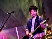 田辺由明（G, Cho）（撮影：酒井ダイスケ）