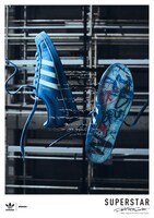 「adidas atmos SST DAIKI  TSUNETA」ビジュアル