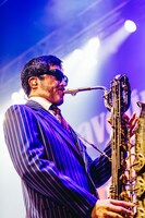 谷中敦（Baritone Sax）（撮影：勝永裕介）