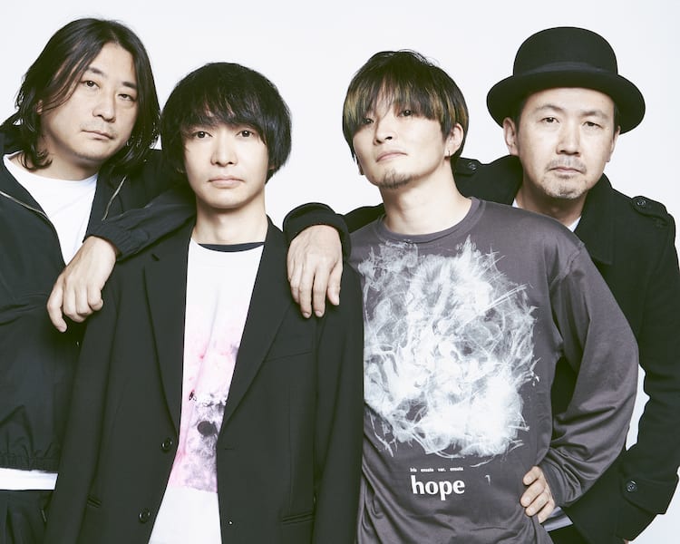 ART-SCHOOLに入って20年、戸高賢史を祝う特別なツアー（木下理樹と戸高 