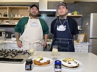 左から漢 a.k.a. GAMI、ralph。