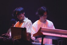 左からSTUTS、高橋佑成。（Photo by Tatsuya Hirota）