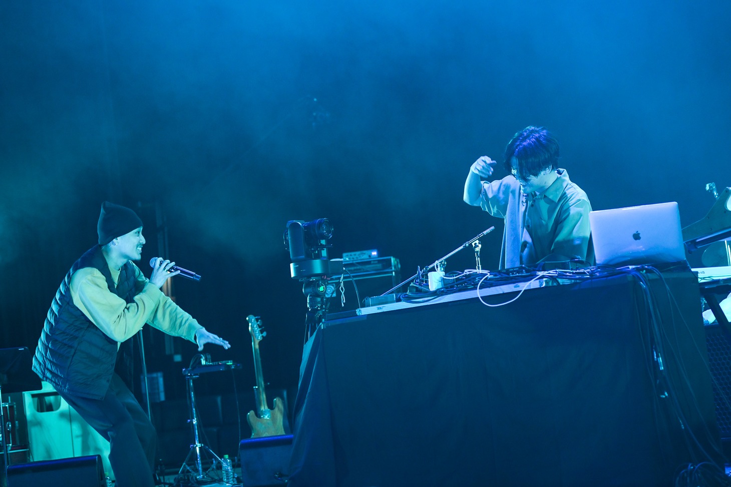 左からYo-Sea、STUTS。（Photo by Teppei Kishida）