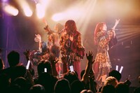 「カイジューバイミーONEMAN LIVE『怪獣記』」の様子。