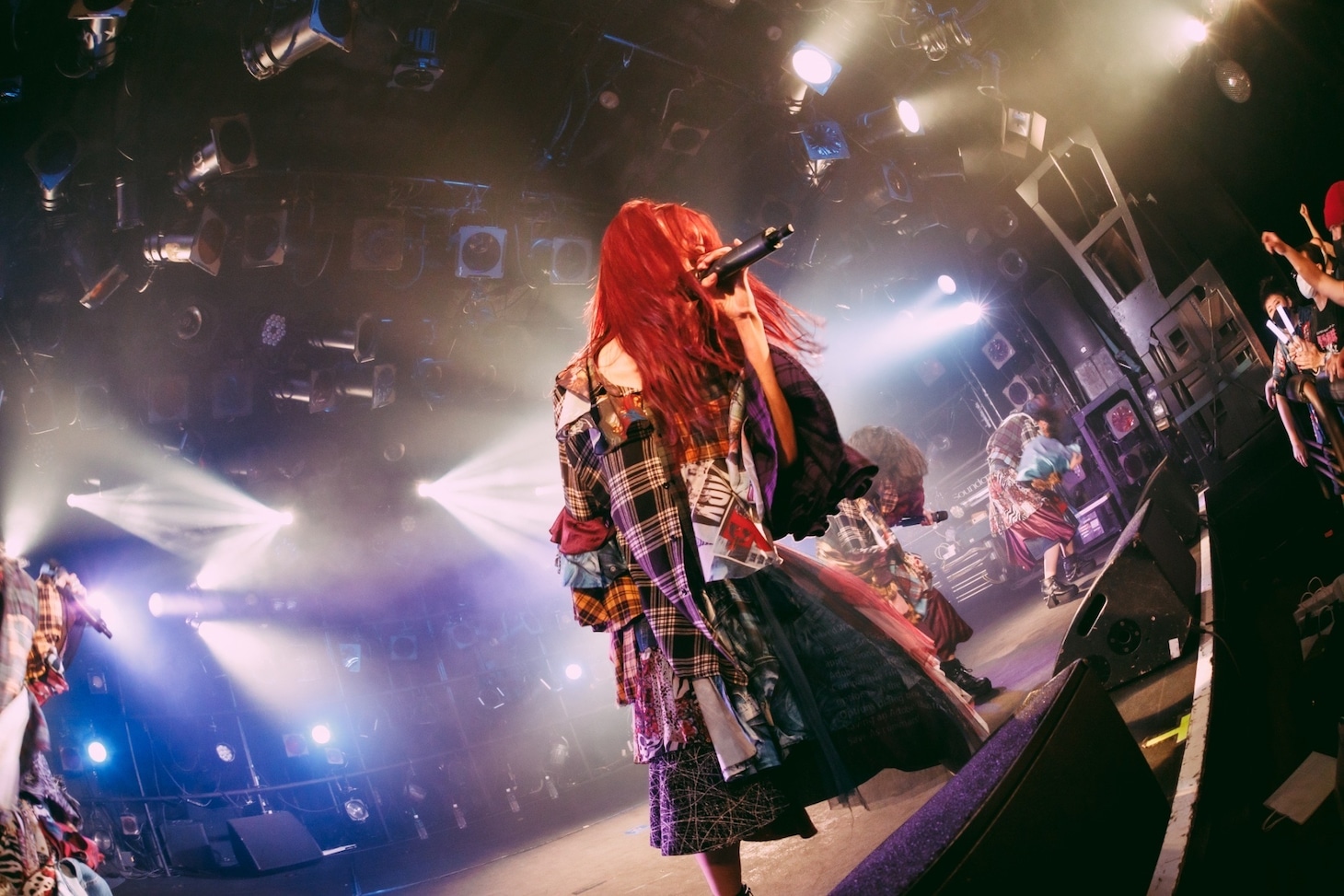 「カイジューバイミーONEMAN LIVE『怪獣記』」の様子。