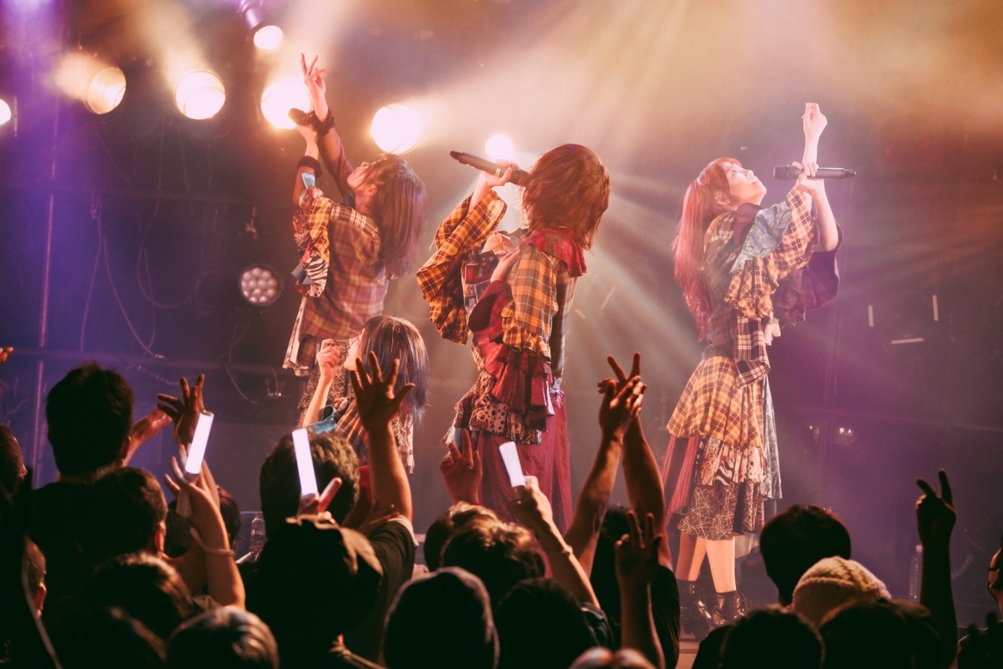 「カイジューバイミーONEMAN LIVE『怪獣記』」の様子。