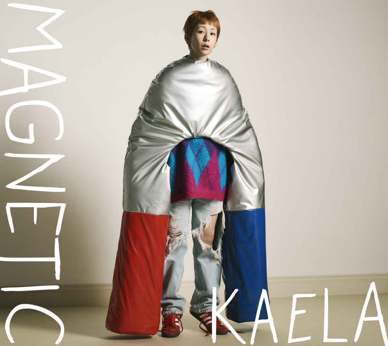 木村カエラ「MAGNETIC」初回限定盤ジャケット