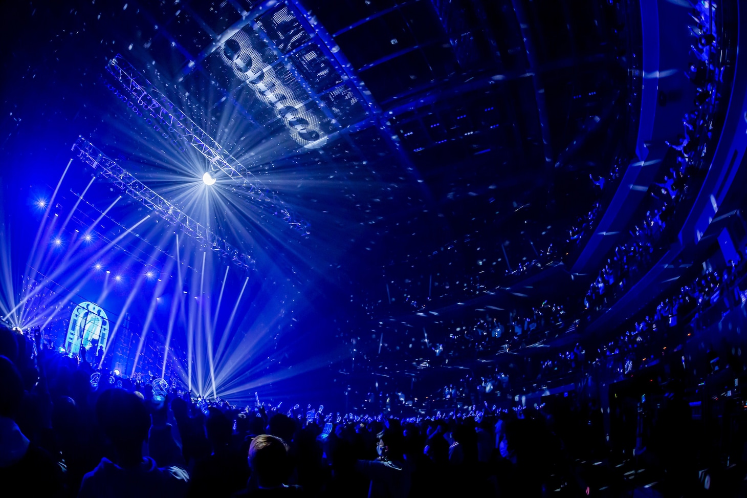 「DUSTCELL LIVE 2022『PREPARATION』」の様子。（Photo by Takashi Konuma）