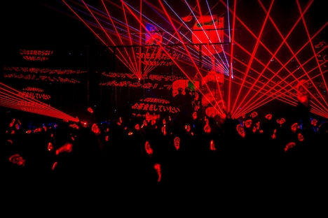 「DUSTCELL LIVE 2022『PREPARATION』」の様子。（Photo by Takashi Konuma）