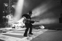 新井和輝（B）（撮影：川上智之）