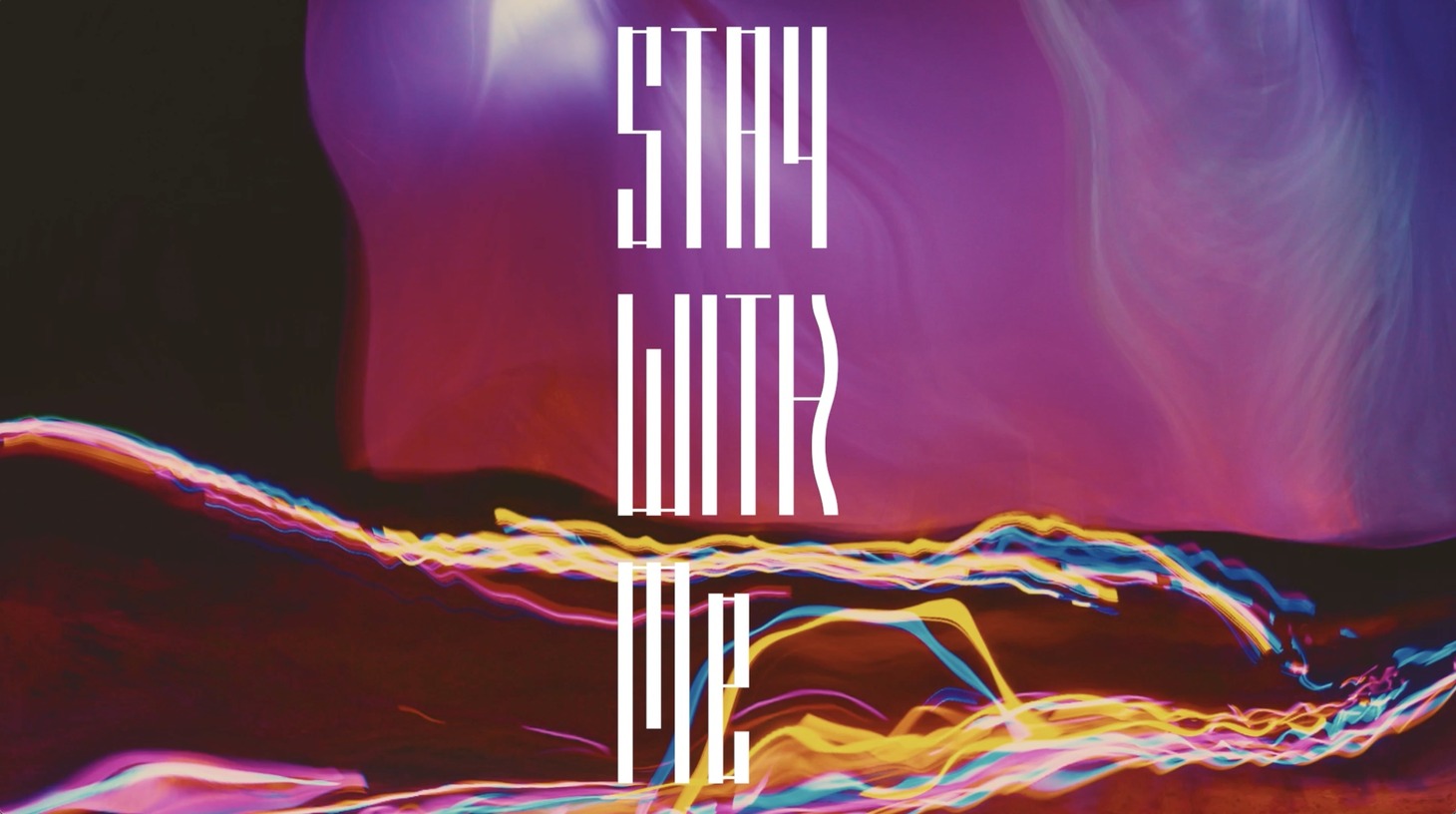 ExWHYZ「STAY WITH Me」ミュージックビデオより。