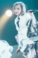 鈴木えま（撮影：真島洸）