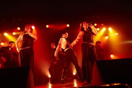 ENVii GABRIELLA、歌とダンスとトークで魅了した初5大都市ツアーファイナル