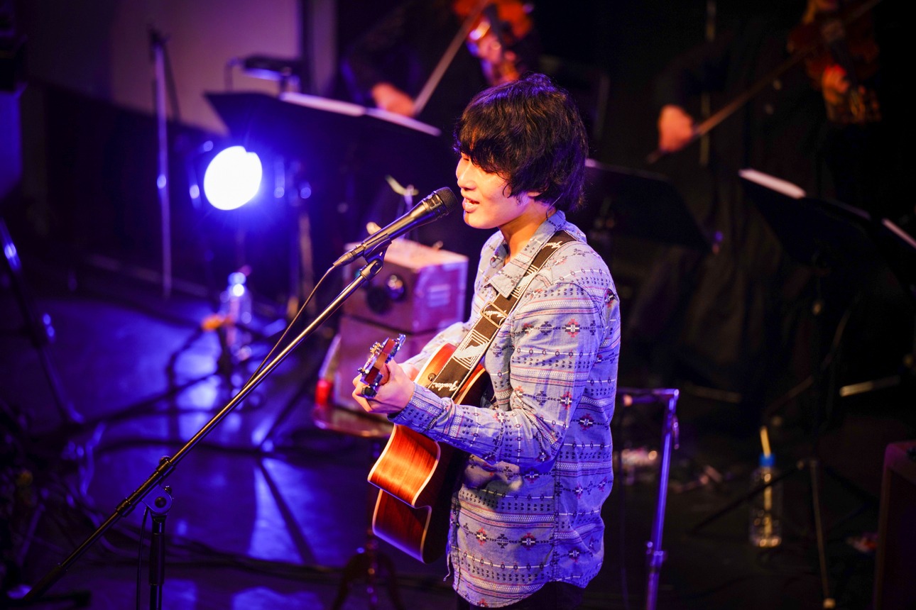 上野啓示（G, Vo）（Photo by nakamura shiori）