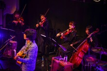 「カミナリグモ15th Anniversary Live "Another Trip to Another Somewhere"」の様子。（Photo by nakamura shiori）