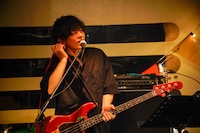 タケシタツヨシ（B / メレンゲ）（Photo by nakamura shiori）