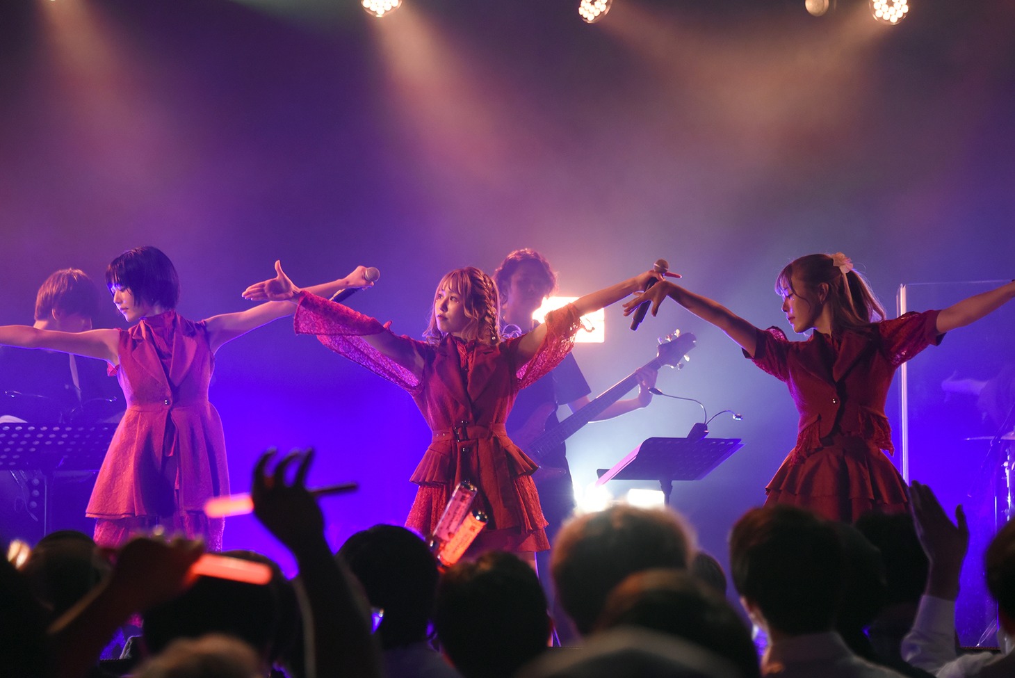 「SANDAL TELEPHONE LIVE2022 "REFLEX -BAND SET- @BLAZE"」の様子。