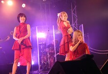 「SANDAL TELEPHONE LIVE2022 "REFLEX -BAND SET- @BLAZE"」の様子。
