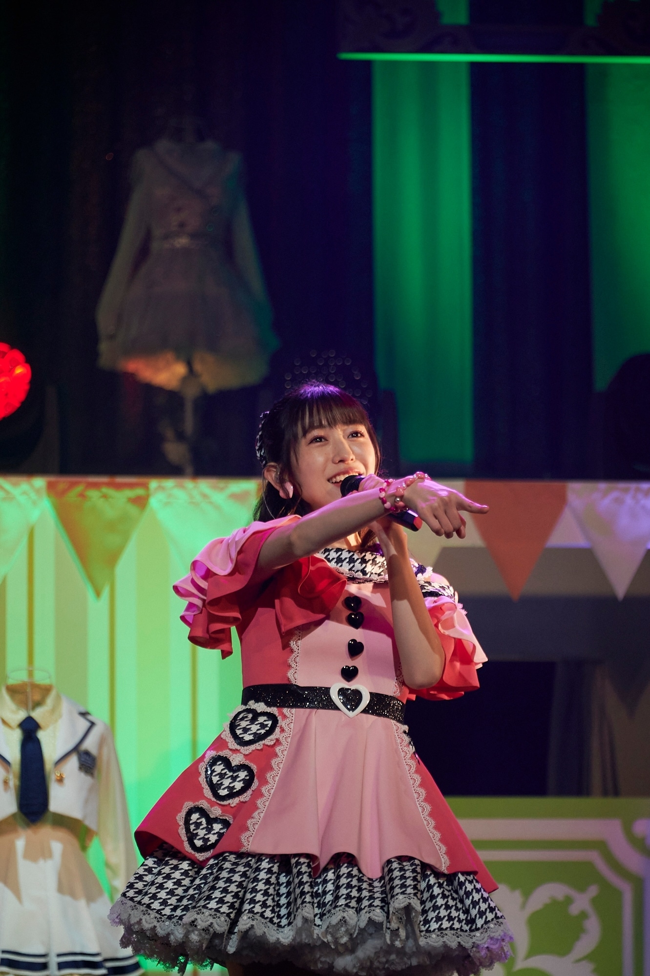 小泉遥香（提供：エイベックス）