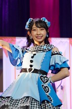 辻野かなみ（提供：エイベックス）