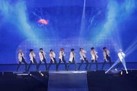 「TREASURE JAPAN ARENA TOUR 2022-23」北海道・北海道立総合体育センター 北海きたえーる公演の様子。