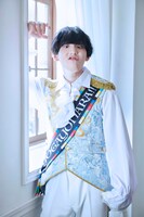 笠松正斗の変顔アー写。